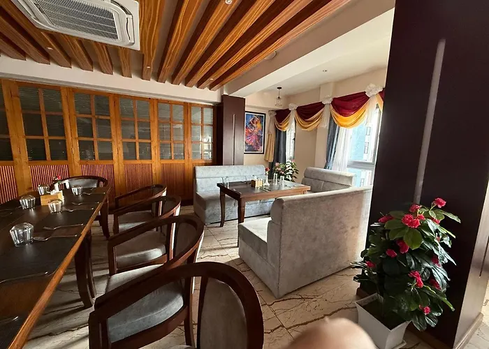 Tapowan - Near Tribhuvan International Airport Hotel Kathmandu